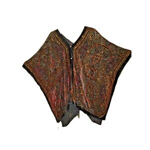 Gypsy, Stevie Nicks, Cape Shawl Poncho Bojo Glam Sparkly Flowy OSFA Silk Buttons